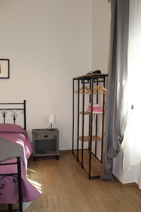Coco & Lisbeth Bed And Breakfast Brindisi Exteriör bild