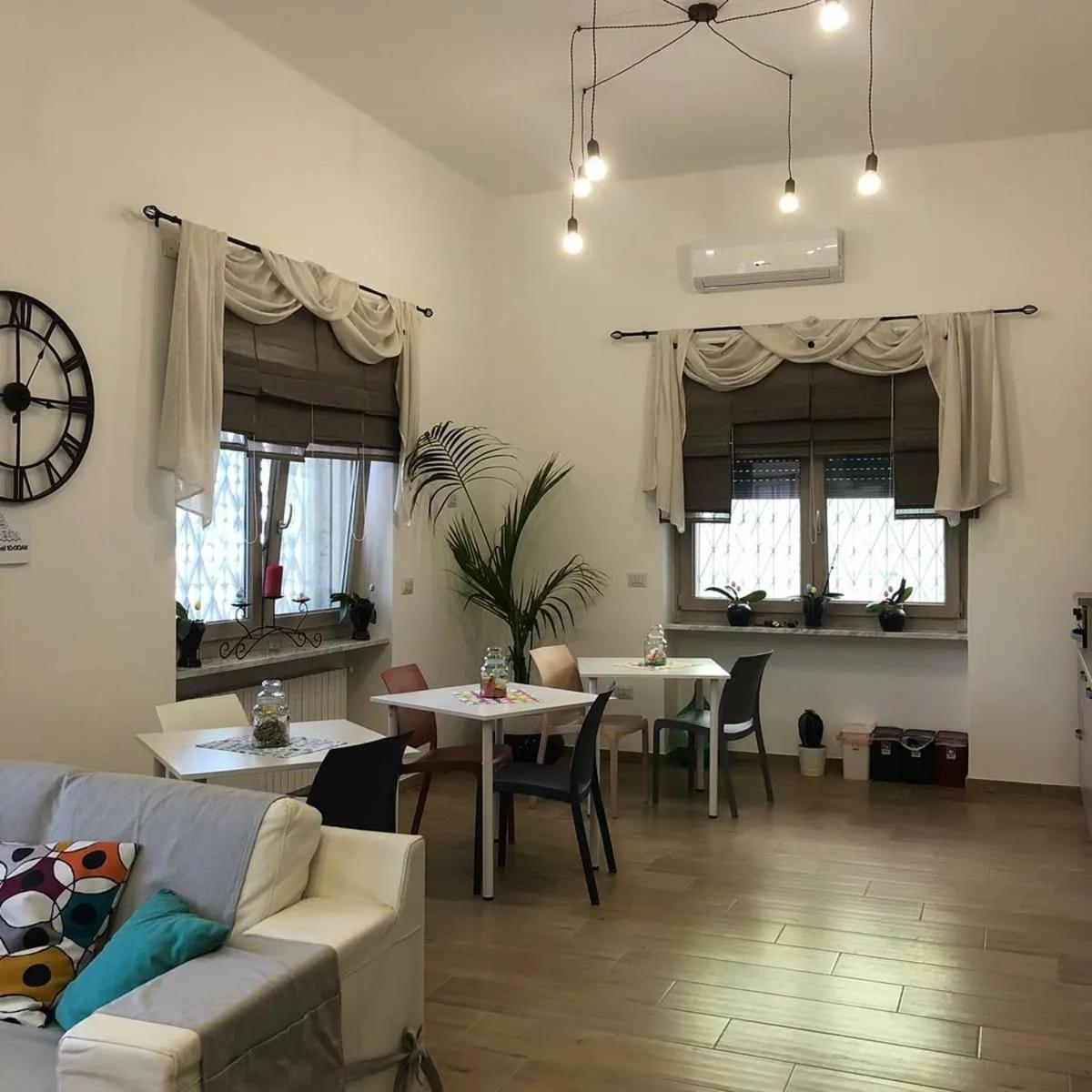 Coco & Lisbeth Bed And Breakfast Brindisi Exteriör bild